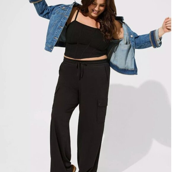 NWT Torrid Challis Corset Crop Top - Picture 4 of 9